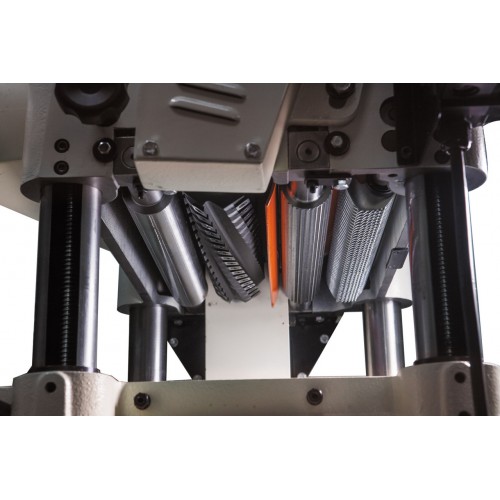 JWP-16 OS HH Рейсмусовый станок со строгальным валом "helical"