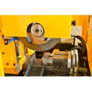 Автоматична дискова пилка по металу BEKAMAK BMDO-80CS