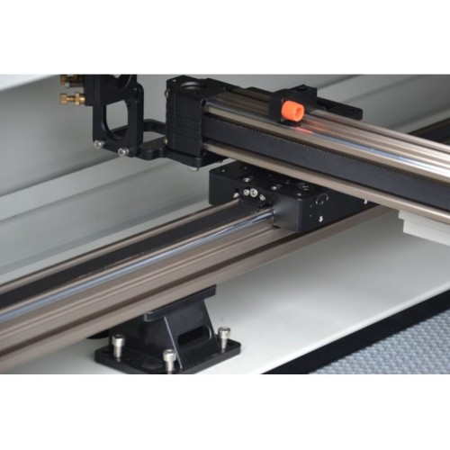 CO2 лазер Cormak LC6090Z