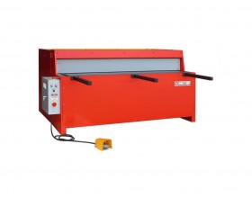 Електромеханічні гільйотинні ножиці