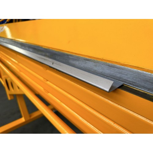 Листозгинальний верстат Dachdecker ZRF-LM – 2250/1,0