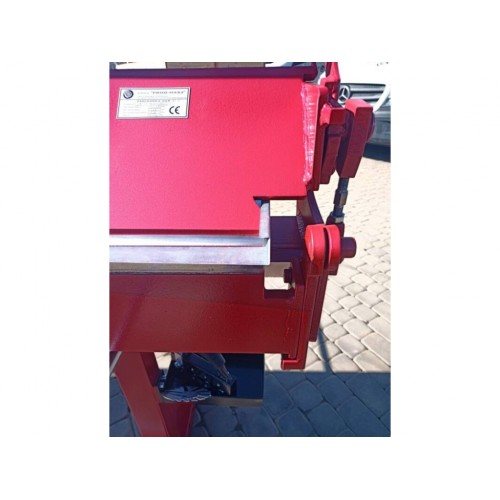 Листозгинальний верстат RED PLUS 2700/0,8/160