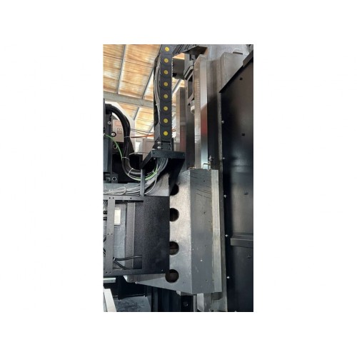 Оброблювальний центр з ЧПК MAST MM 1890