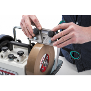 Приспособление для шлифования прямых кромок