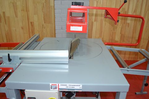 Циркулярна пила Holzmann TS 400Z 900