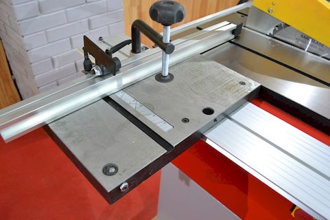 Циркулярна пила KMA TS 250 9054
