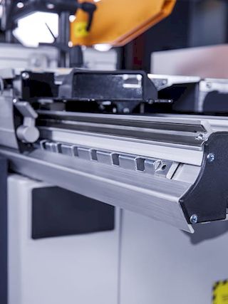 Фрезерний верстат STOMANA T1002S 4677