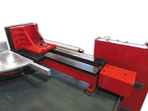 Напівавтоматична двоколонна стрічкова пила по металу Karmetal KDG 700 x 1250 DM 9362