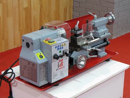 Токарний верстат по металу Holzmann ED 300ECO 2267
