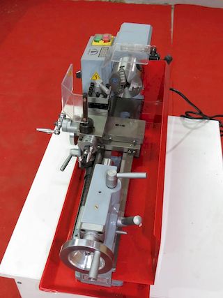Токарний верстат по металу Holzmann ED 300ECO 2270